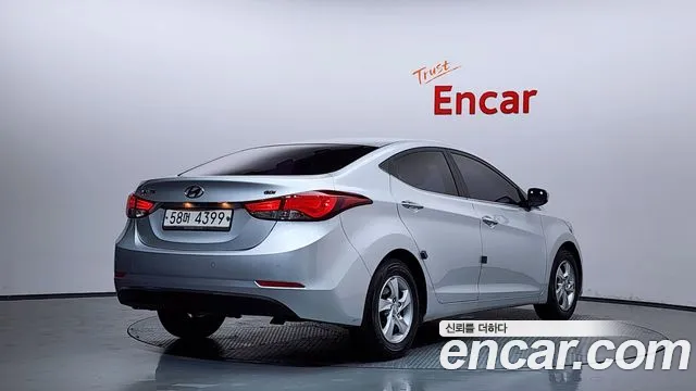 Hyundai AVANTE 2015 — фото 2