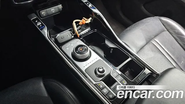 Kia Sorento 2021 — фото 9