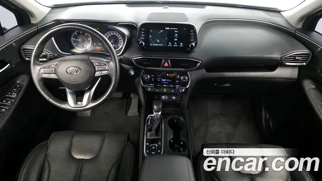 Hyundai Santafe 2019 — фото 10