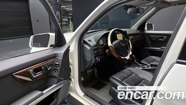 Mercedes-Benz GLK-Class 2011 — фото 10