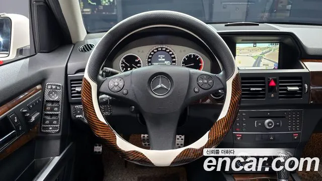 Mercedes-Benz GLK-Class 2011 — фото 13
