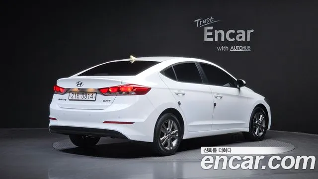 Hyundai AVANTE 2016 — фото 2