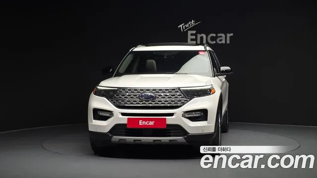 Ford Explorer 2020 — фото 3