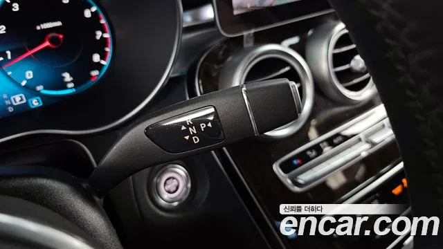 Mercedes-Benz GLC-Class 2020 — фото 12