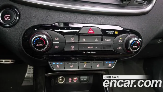 Kia Sorento 2017 — фото 18