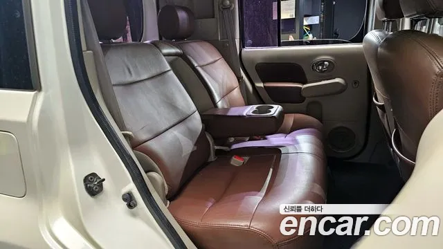 Nissan Cube 2014 — фото 12