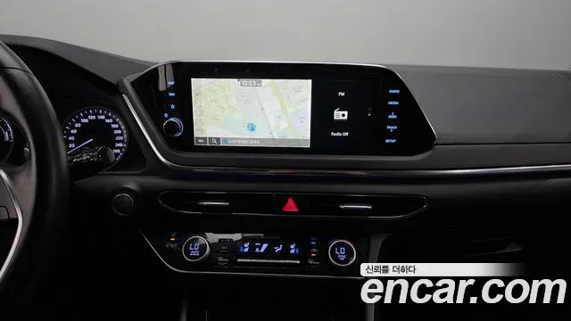 Hyundai Sonata 2022 — фото 14