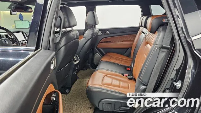 KG_Mobility_Ssangyong Rexton 2018 — фото 12