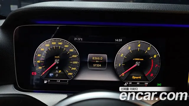 Mercedes-Benz E-Class 2019 — фото 11