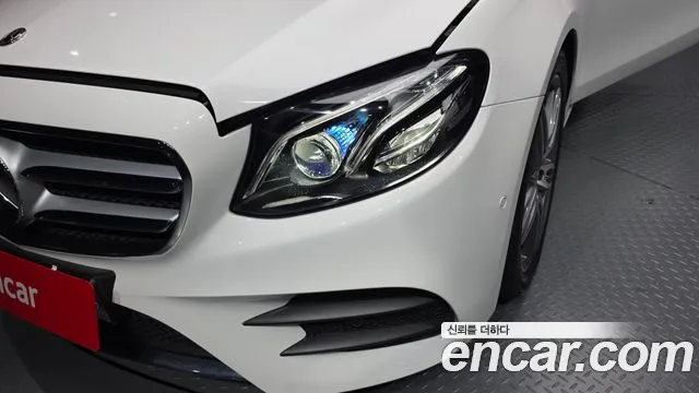 Mercedes-Benz E-Class 2019 — фото 8