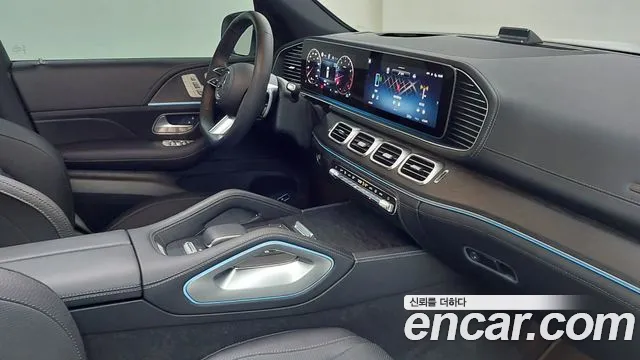 Mercedes-Benz GLS-Class 2025 — фото 13