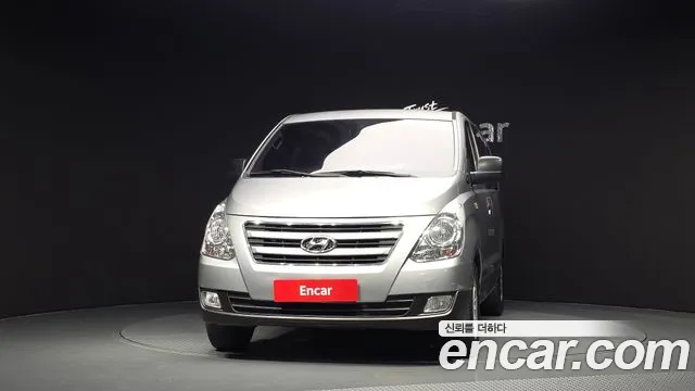 Hyundai Starex 2018 — фото 3