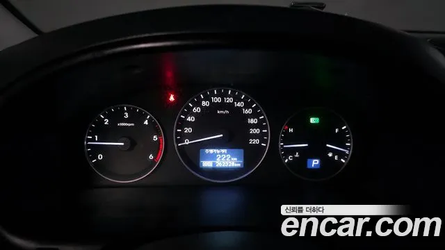 Hyundai Starex 2018 — фото 8