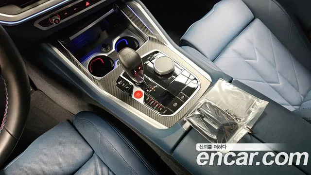 BMW XM 2023 — фото 12