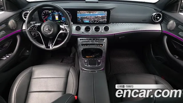 Mercedes-Benz E-Class 2022 — фото 10