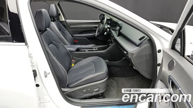 Hyundai Sonata 2024 — фото 16