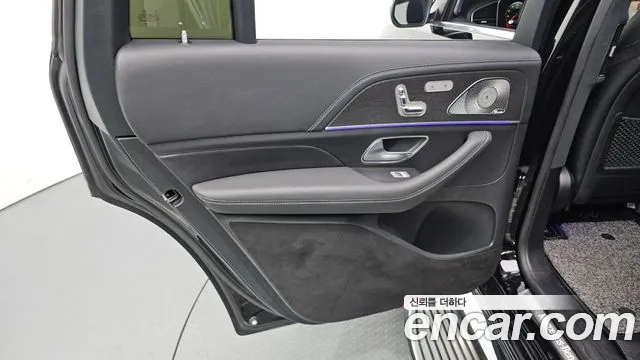 Mercedes-Benz GLS-Class 2022 — фото 15