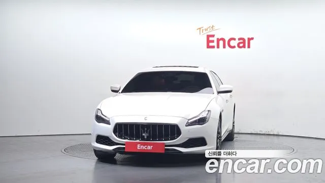 Maserati Quattroporte 2018 — фото 3