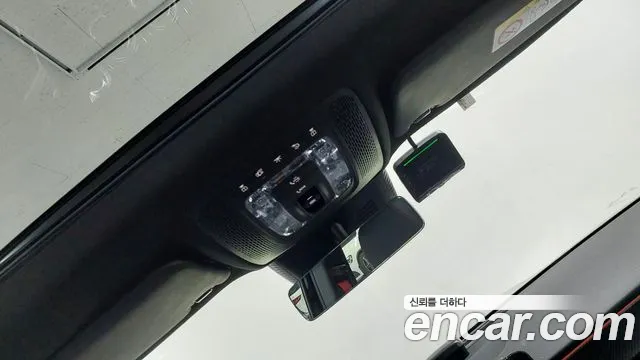 Mercedes-Benz GLB-Class 2025 — фото 17