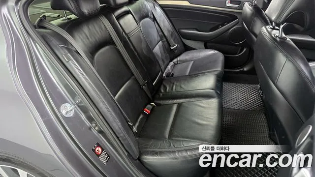 Kia K7 2015 — фото 11