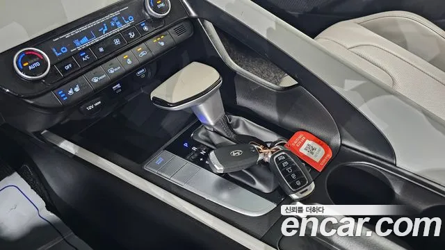 Hyundai AVANTE 2021 — фото 9