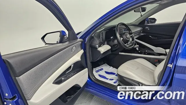 Hyundai AVANTE 2021 — фото 10