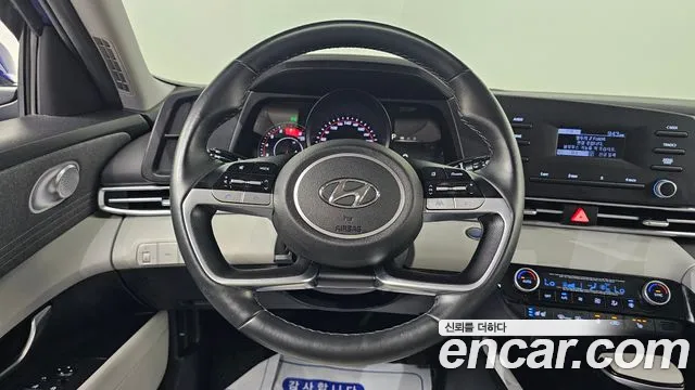 Hyundai AVANTE 2021 — фото 13