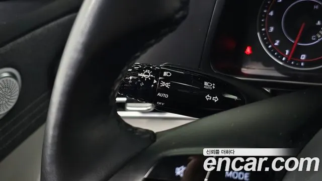 Hyundai AVANTE 2021 — фото 20