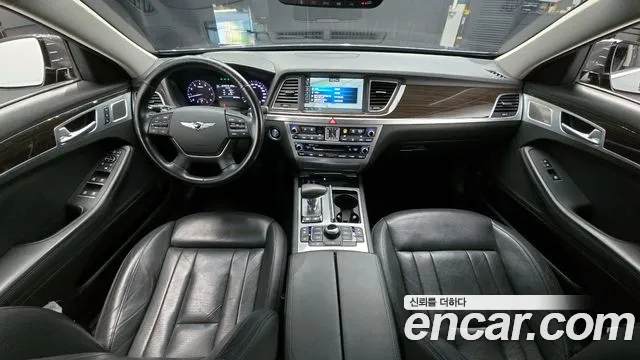 Genesis G80 2017 — фото 10