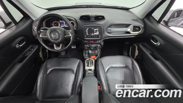 Jeep Renegade 2017 — фото 7