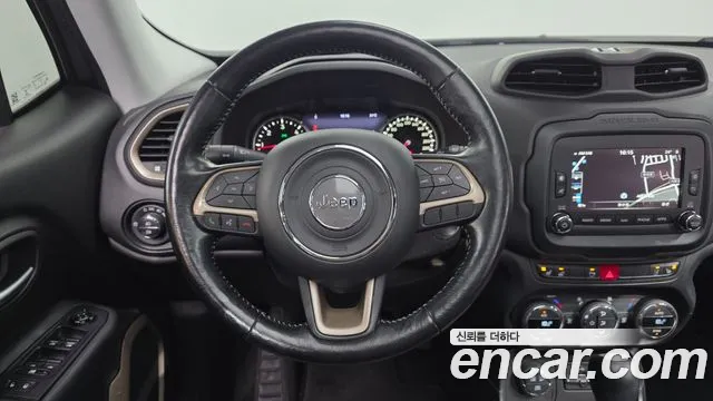Jeep Renegade 2017 — фото 13