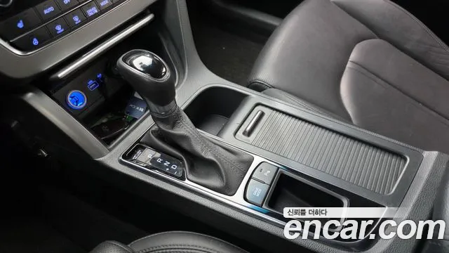 Hyundai Sonata 2016 — фото 11