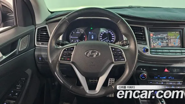 Hyundai Tucson 2016 — фото 13