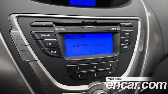 Hyundai AVANTE 2013 — фото 14