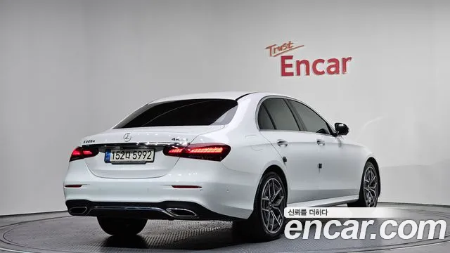 Mercedes-Benz E-Class 2022 — фото 1