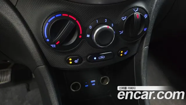 Hyundai Accent 2016 — фото 20