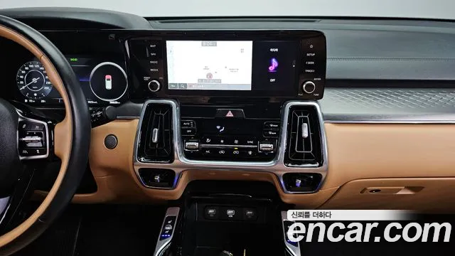 Kia Sorento 2023 — фото 19