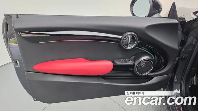 Mini Cooper 2019 — фото 14