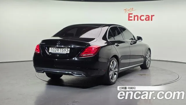 Mercedes-Benz C-Class 2018 — фото 2