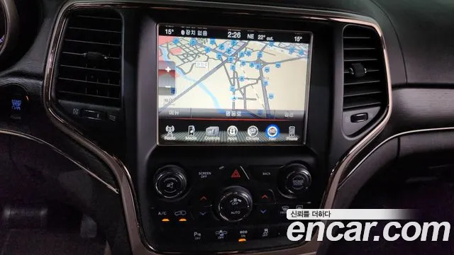 Jeep Cherokee 2015 — фото 13