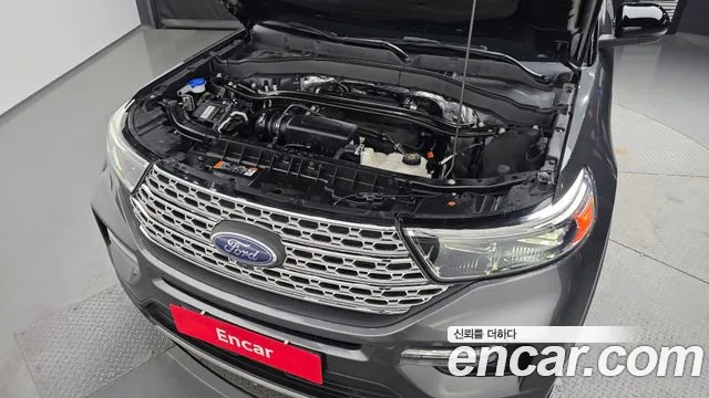 Ford Explorer 2020 — фото 6