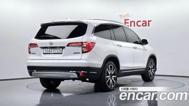 Honda Pilot 2019 — фото 1