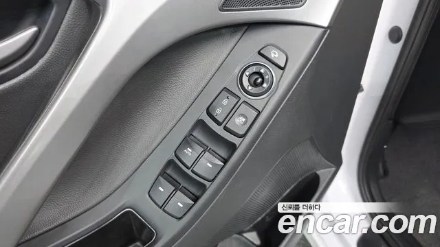 Hyundai AVANTE 2015 — фото 18