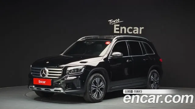 Mercedes-Benz GLB-Class 2024 — фото 1