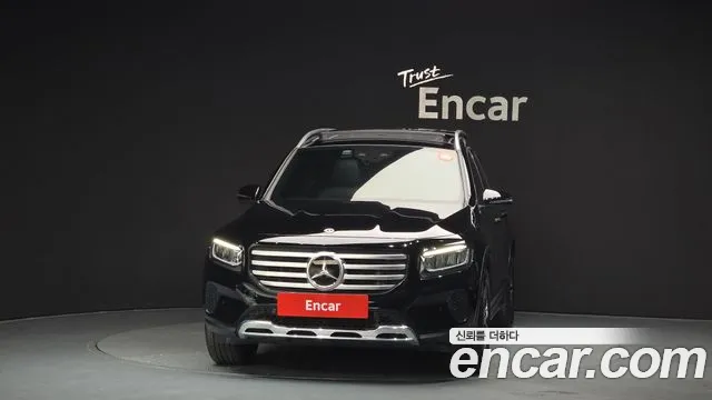 Mercedes-Benz GLB-Class 2024 — фото 3
