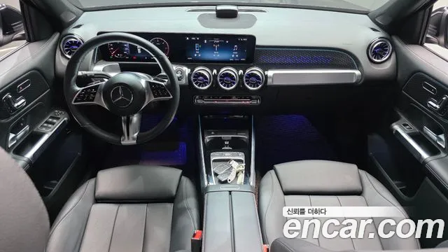 Mercedes-Benz GLB-Class 2024 — фото 10