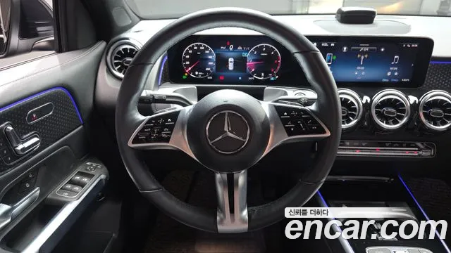 Mercedes-Benz GLB-Class 2024 — фото 19