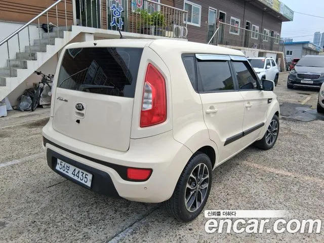 Kia Soul 2013 — фото 8