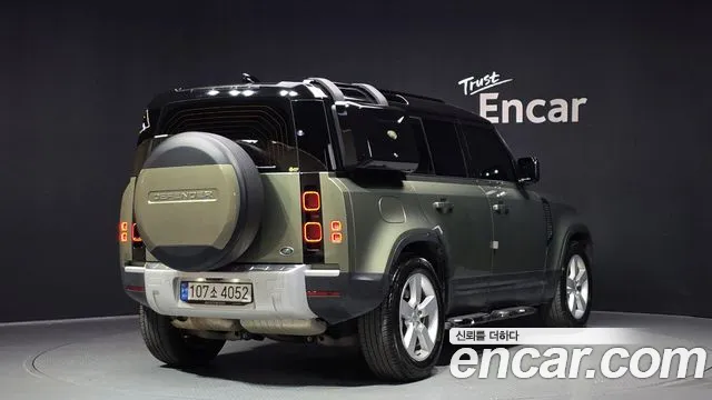 Land Rover Defender 2022 — фото 2