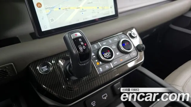 Land Rover Defender 2022 — фото 12